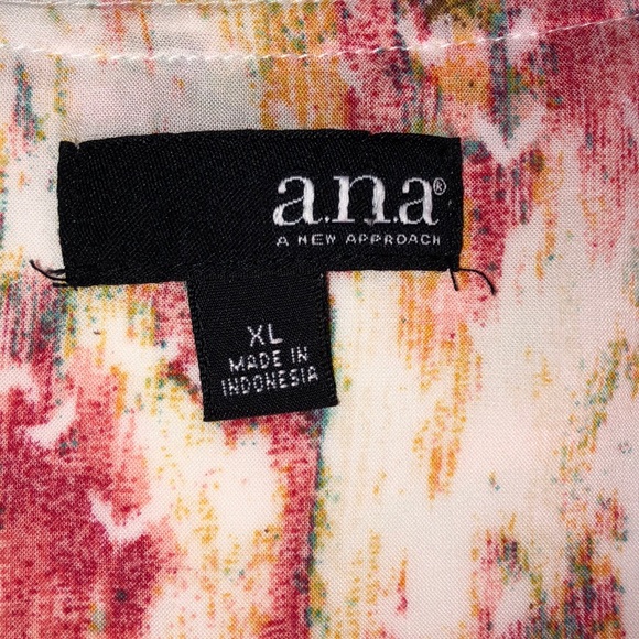 a.n.a Sleeveless Blouse - Picture 4 of 7